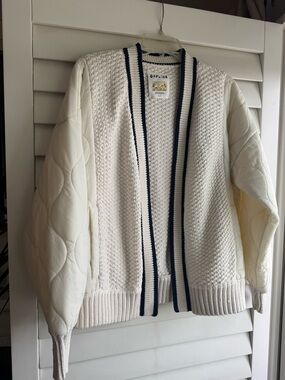 OFFLINE by Aerie Quilted Sleeve Cardigan Jacket Cream Small Preppy Cozy